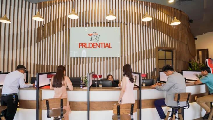 Prudential Việt Nam đang phân phối bảo hiểm qua ngân hàng nào?