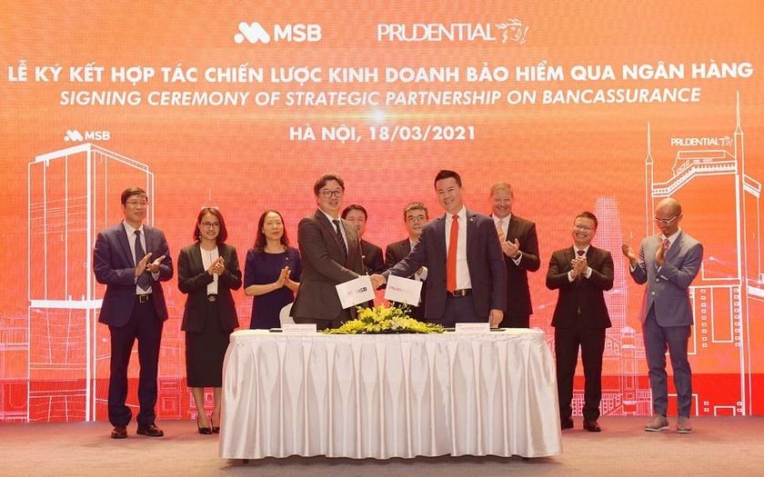 Prudential Việt Nam đang phân phối bảo hiểm qua ngân hàng nào?