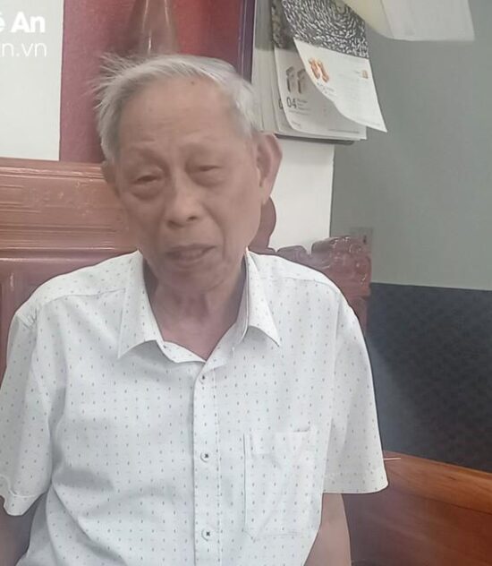 Bất thường trong hợp đồng bảo hiểm nhân thọ của cụ ông 81 tuổi ở Nghệ An