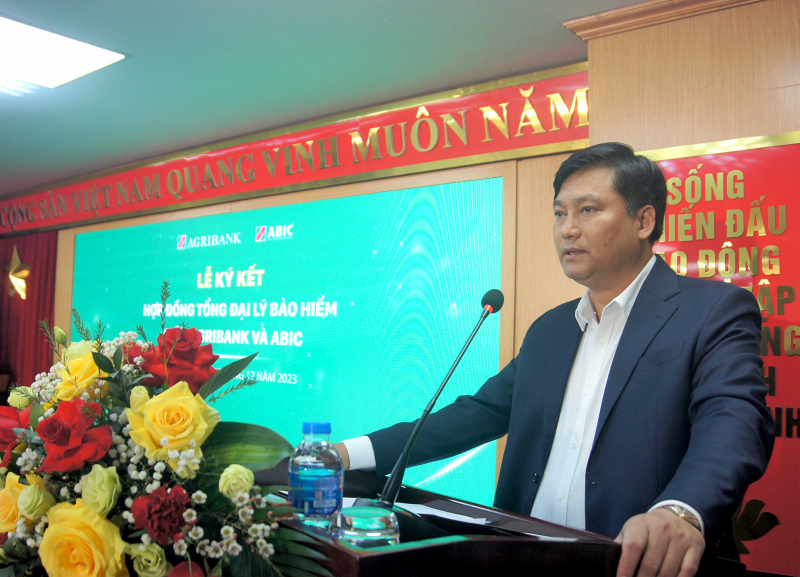 Bảo hiểm Agribank tổ chức Lễ ký hợp đồng tổng đại lý bảo hiểm