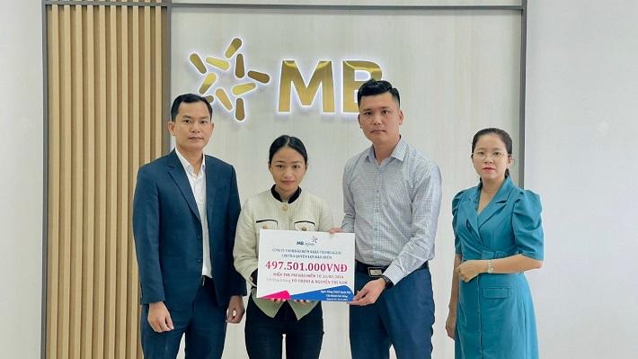 MB Ageas Life chi trả hàng trăm triệu đồng quyền lợi bảo hiểm cho khách hàng